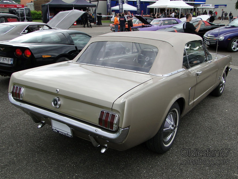 Ford Mustang convertible-1965-02