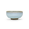 A rare <b>Junyao</b> bowl, Yuan Dynasty (1279-1368)