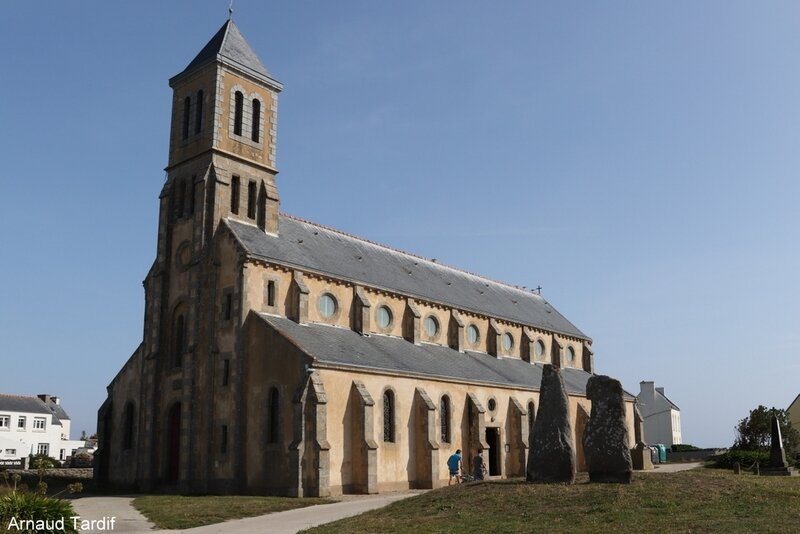 00419 Pouldreuzic - L'Ile de Sein - L'église Saint-Guénolé blog