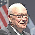 <b>Dick</b> <b>Cheney</b>, le vrai Président des États-Unis du début de ce siècle