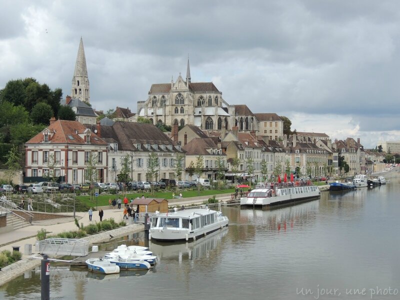 && Auxerre (3)