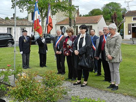 CEREMONIE DU 8 MAI 2013 4