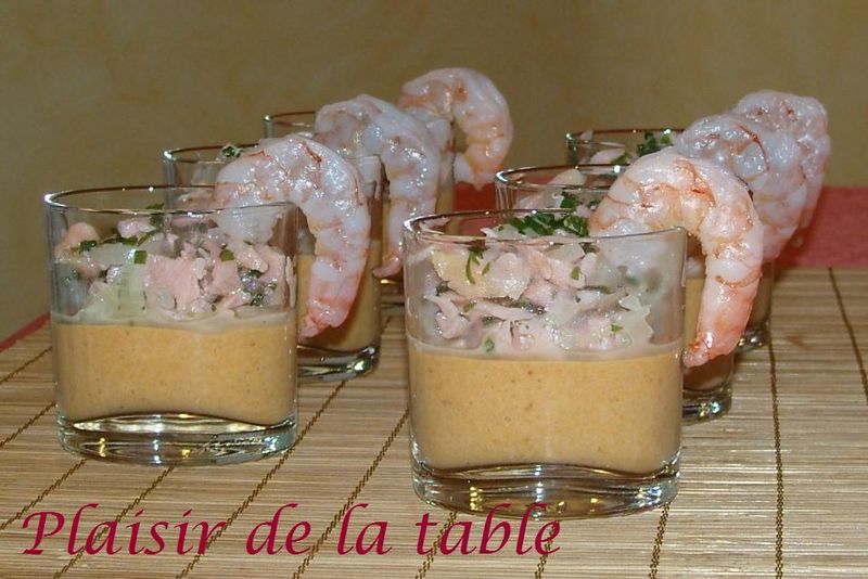 Verrine panna cotta tomates séchées et tartare saumon
