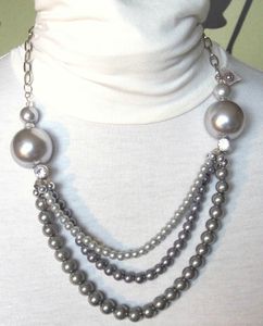 collier-collier-tendance-perles-grises-2217052-img-2843-a0b97_570x0