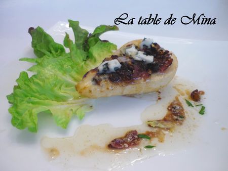 Poires gratinées au roquefort, salade à l’huile de noix recettes entrees Verrines de poires à la crème de roquefort