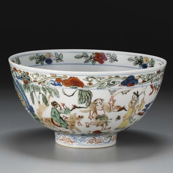 A fine 'wucai' 'Immortals' bowl, Wanli Mark And Period(1573-1620)