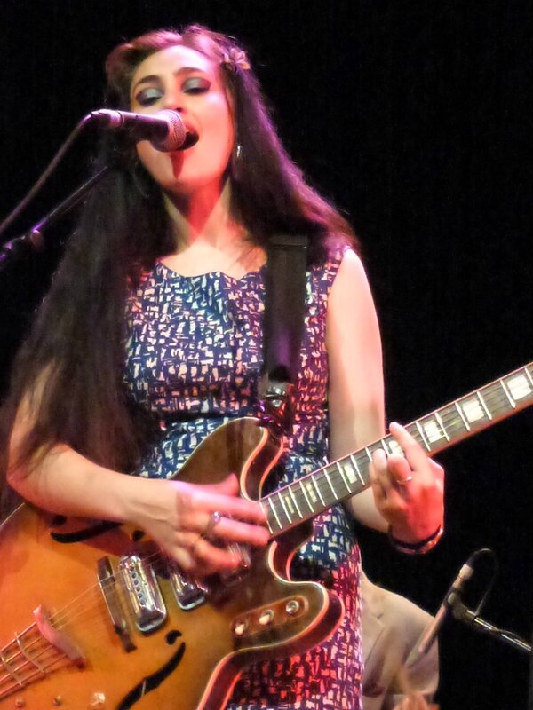 2011 10 Kitty Daisy and Lewis Joy Eslava 057