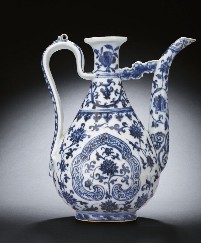 An extremely rare early Ming blue and white ewer, Yongle period (1403-1425)