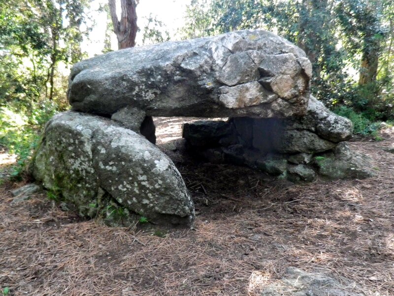 Llafranc_Dolmen_3