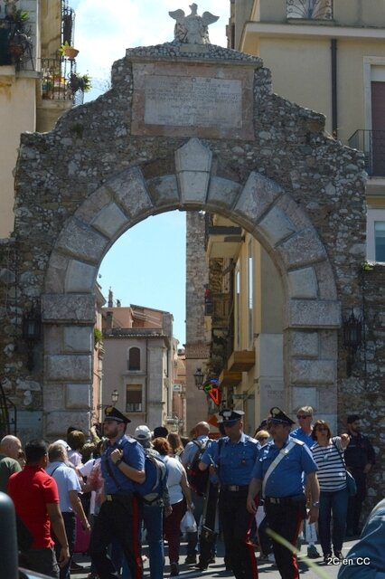 Porte Messina - Taormine - Sicile