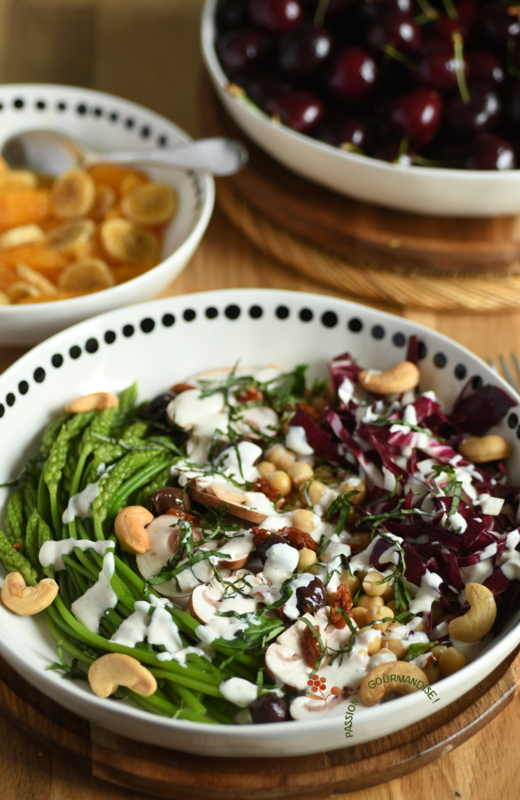 Salade ornithogale, champignon, pois chiche, trevisana, tomate confite, olive noire, noix de cajou, basilic_2