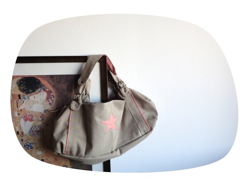 05 2011 Sac Dérard Garel Taupe et corail