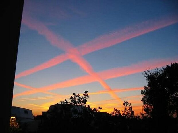 image033