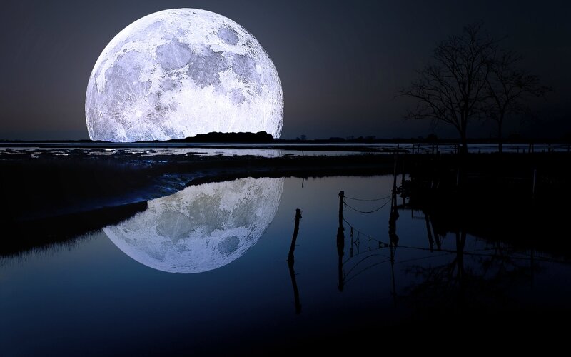 full_moon-wide