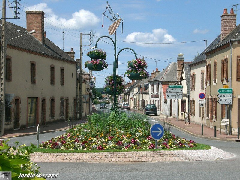 Aubigny-sur-Néré (18) et ses fêtes Franco-écossaises