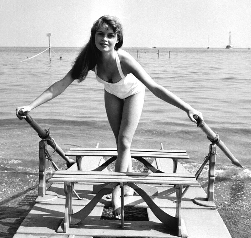 1951-maillot_blanc-01-3-par_giancolombo