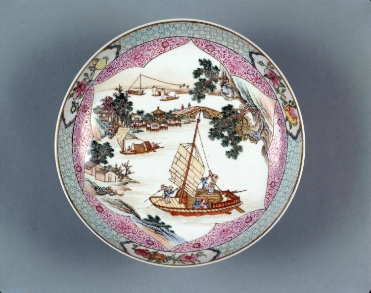 Saucer-dish showing the West Lake at Hangzhou, Qing dynasty, about AD 1720–1740