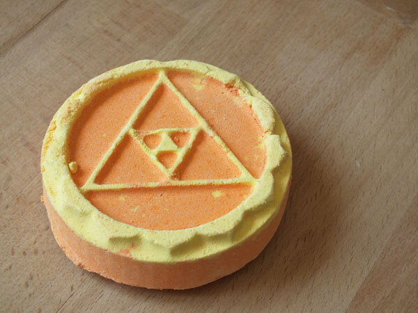 1 Karma Yantra Lush Ma Bulle Cosmeto Mabullecosmeto