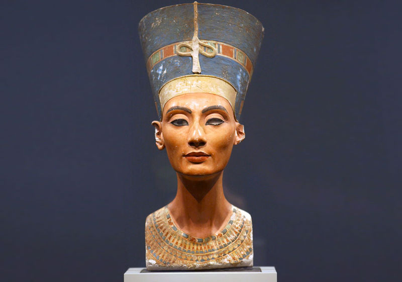Researchers use CT to examine hidden face in Nefertiti bust