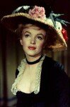 1956_by_Jack_Cardiff_portrait_hat_flower_blue_010_020_1