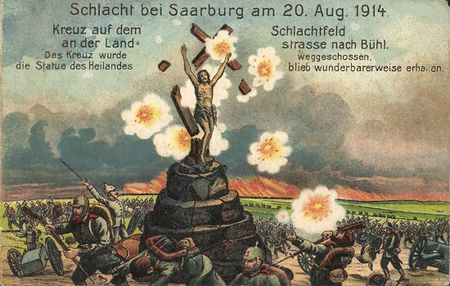 AK-Schlacht-Gefecht-bei-Saarburg-am-20-Aug-1914-Deutsche-Infanterie-Attacke-Kreuz-der-Jesus-Statue-wird-zerschossen