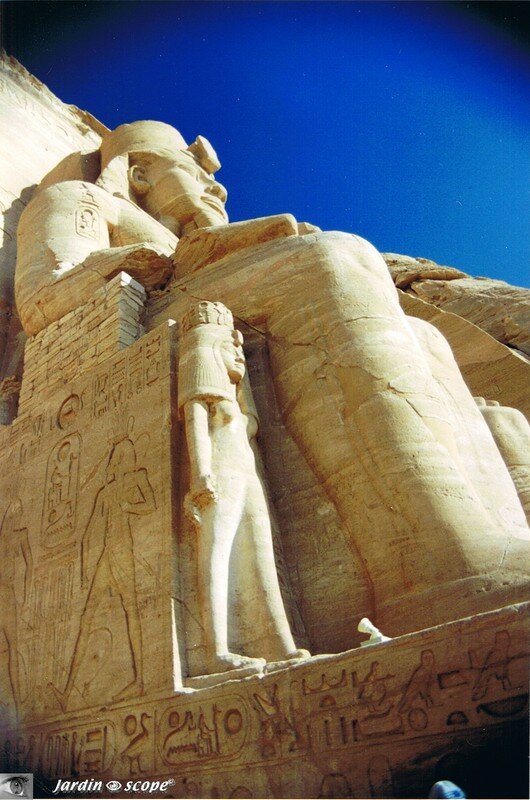 Les Temples de Abou-Simbel sauvés des eaux…