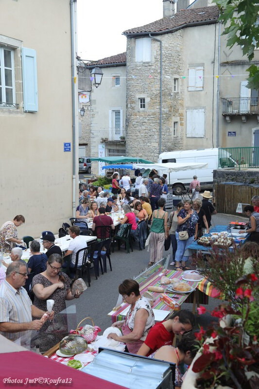 Photos JMP©Koufra 12 - Cornus - Marché de Pays - Dany Musette - 11072019 - 0025