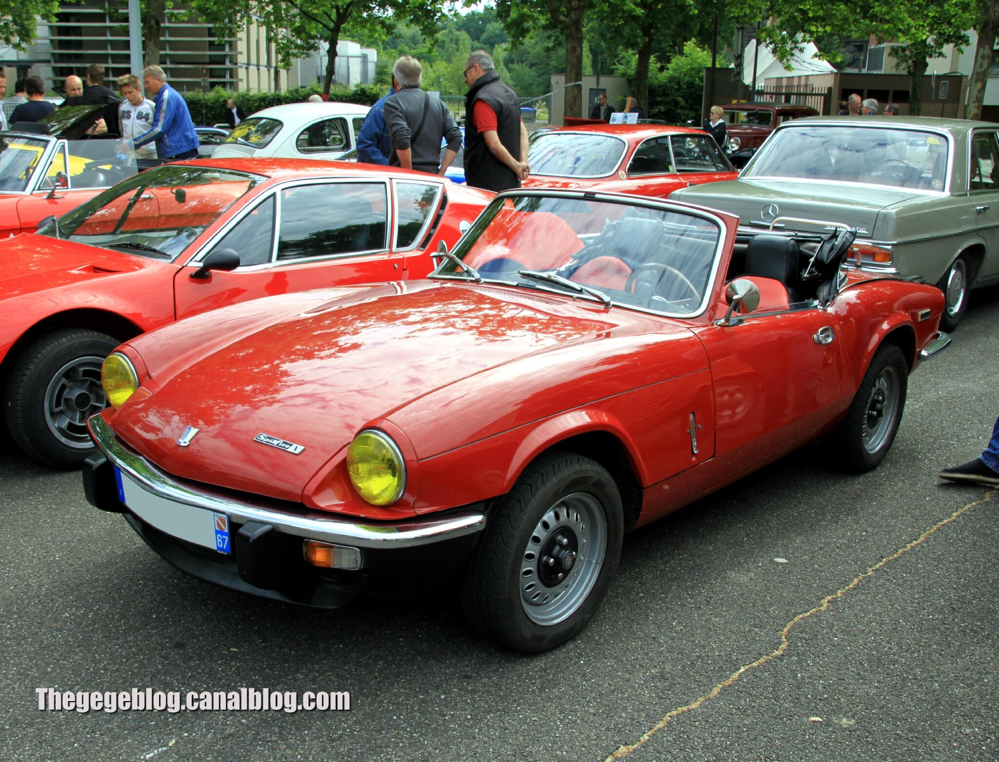 Triumph spitfire IV convertible (Retrorencard juin 2014) 01