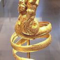 <b>Armband</b> with Triton holding a Putti, Greek 200 BCE 