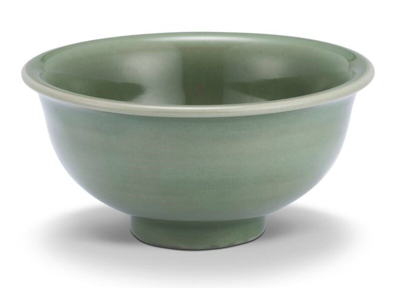 A ‘Longquan’ celadon bowl, Early Ming dynasty (1368-1644)