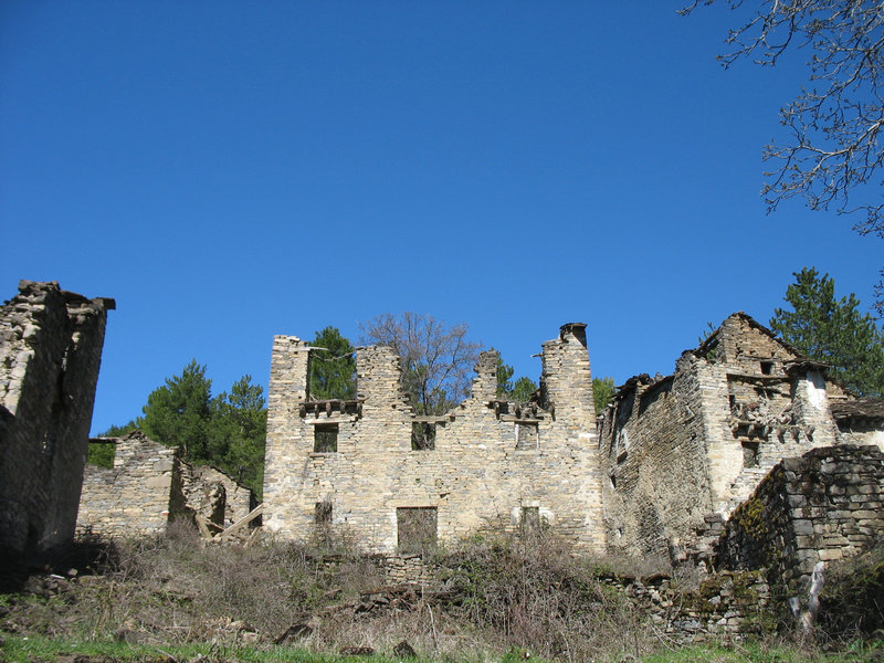 Larrosa, village, panorama