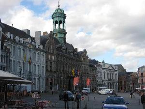 view_of_mons_grand_place