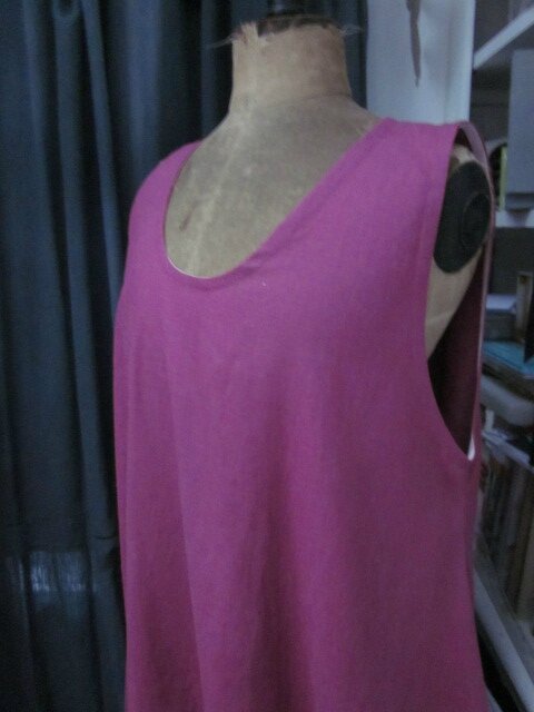 Robe HENRIETTE en lin fushia (4)