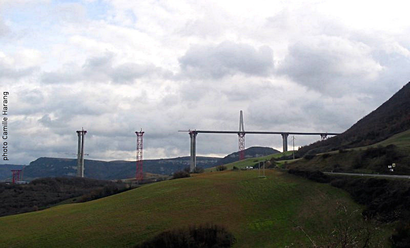 Construction du viaduc de Millau