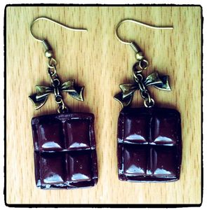 boucles d'oreilles plaque chocolat