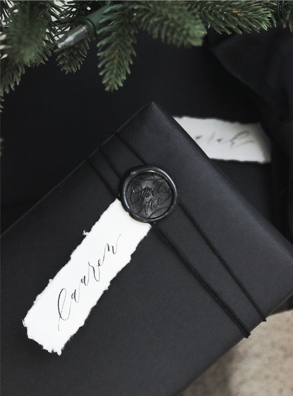 diy_wrap_gift_wax_seal_open_me