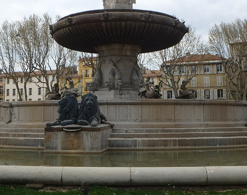 Lions fontaine