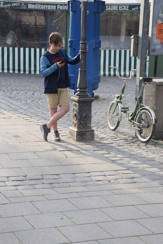 180502 Nikon B 527