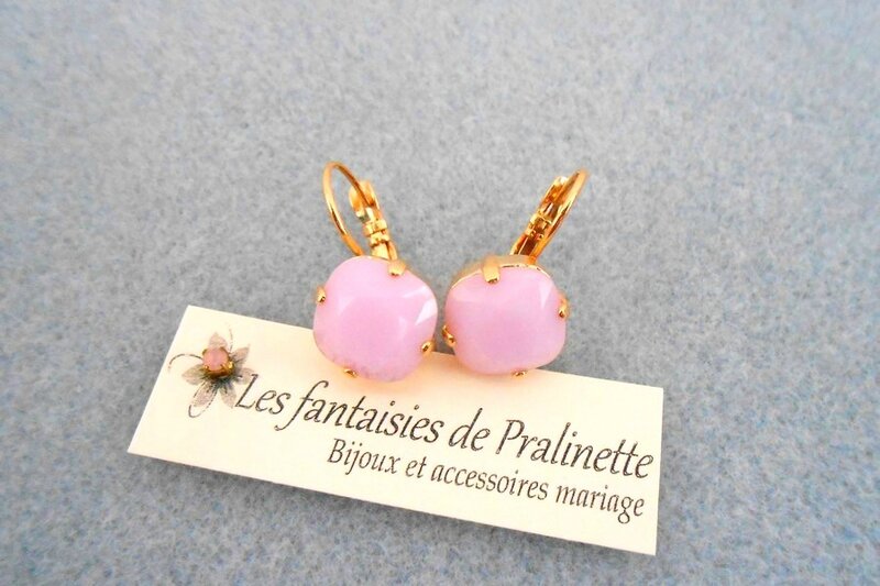 bijoux-mariage-soiree-temoin-cortege-bocules-d-oreilles-Soline-cristal-rose-alabaster