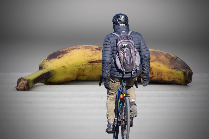 Banane étendue 1 collage cycliste 100222 avec vignettage