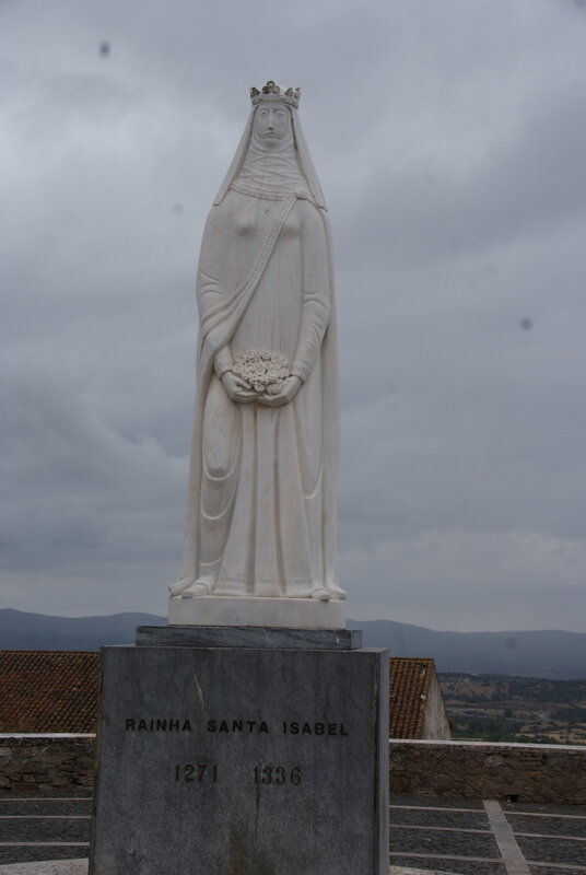 DSC08606-P-Estremoz-Statue de la Reine Isabelle