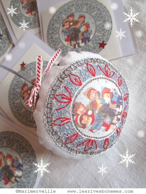 Marimerveille boule chant de Noël