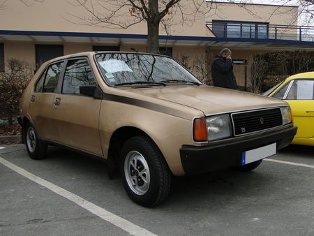 RENAULT 14 TS 1980 1983 Salon Champenois du Vehicule de Collection de Reims 2010 1