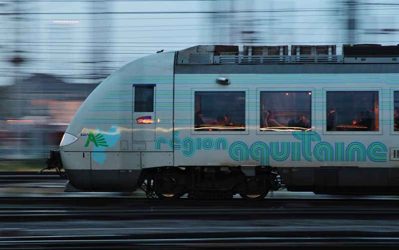 AGC B81500 'Aquitaine' en filé!