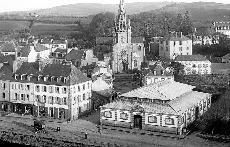 halle-au-ble-la-belle-endormie-qui-sommeille-sous-la-mairie_3554504