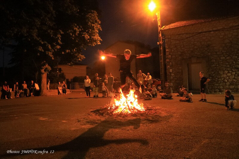 Photos JMP©Koufra 12 - Le Caylar feu de la St Jean - 29062018 - 481