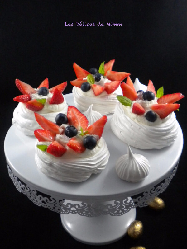 Pavlovas de Pâques à la violette 3
