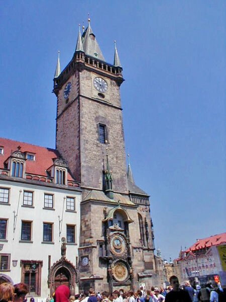 450px-Prague_Clock_Tower