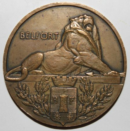 4 Médaille Belfort 1944 Avers RR