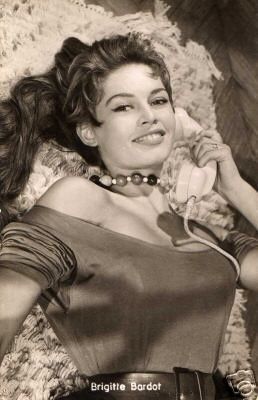 1951-chemisier_rouge-01-1a